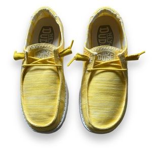 Hey Dude Wendy Star Empire Yellow Womens Shoes Slip on Loafers Size 7